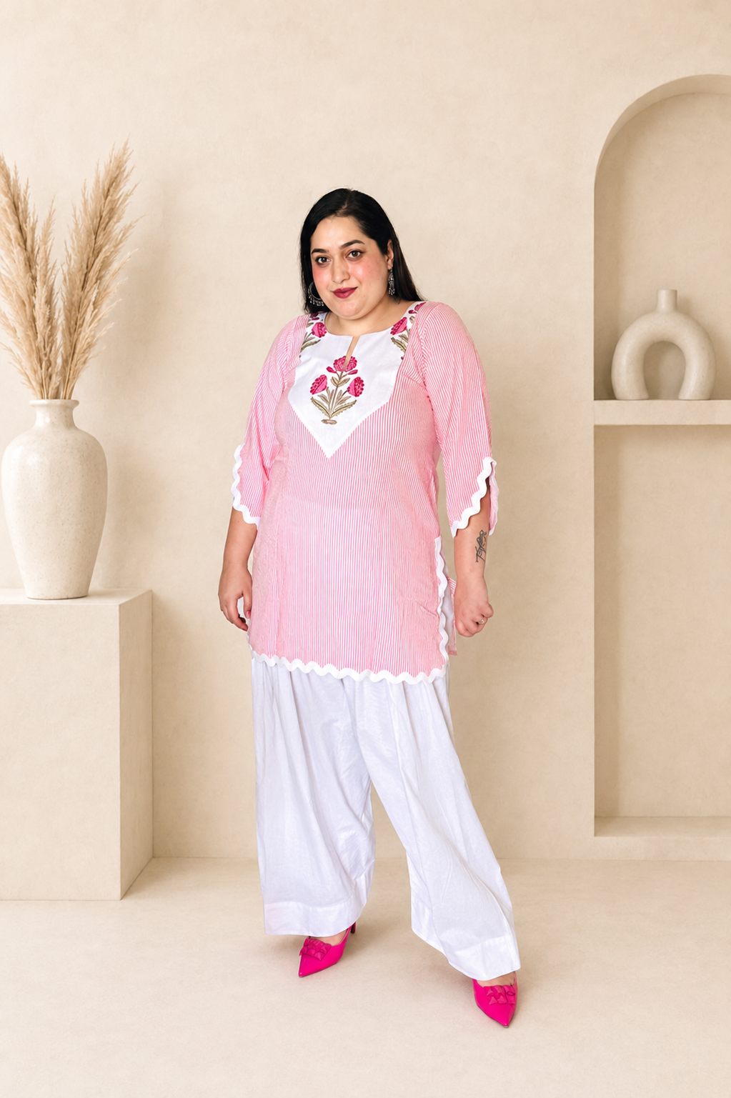 Gulabi Leher Cotton Farshi Suit 🌸