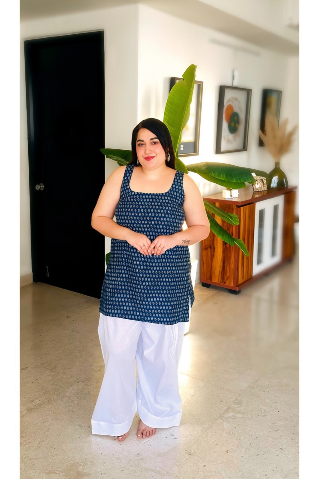 BACKLESS BLUE FARSHI CO-ORD SET