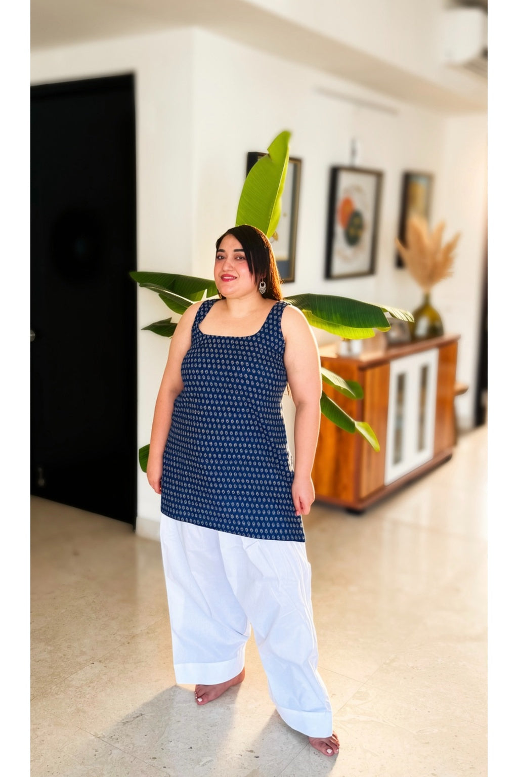 BACKLESS BLUE FARSHI CO-ORD SET