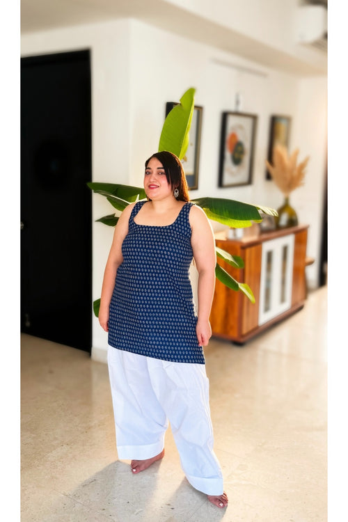 BACKLESS BLUE FARSHI CO-ORD SET